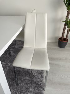 4-hengen ruokailuryhmä
